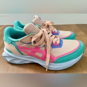 ASICS Women’s shoes Tarther Blast Size 6 New with tags